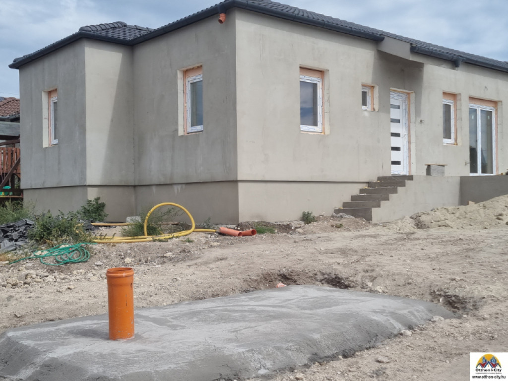 Lakás · 3 hálószoba · 68 m² · 60.000.000 Ft