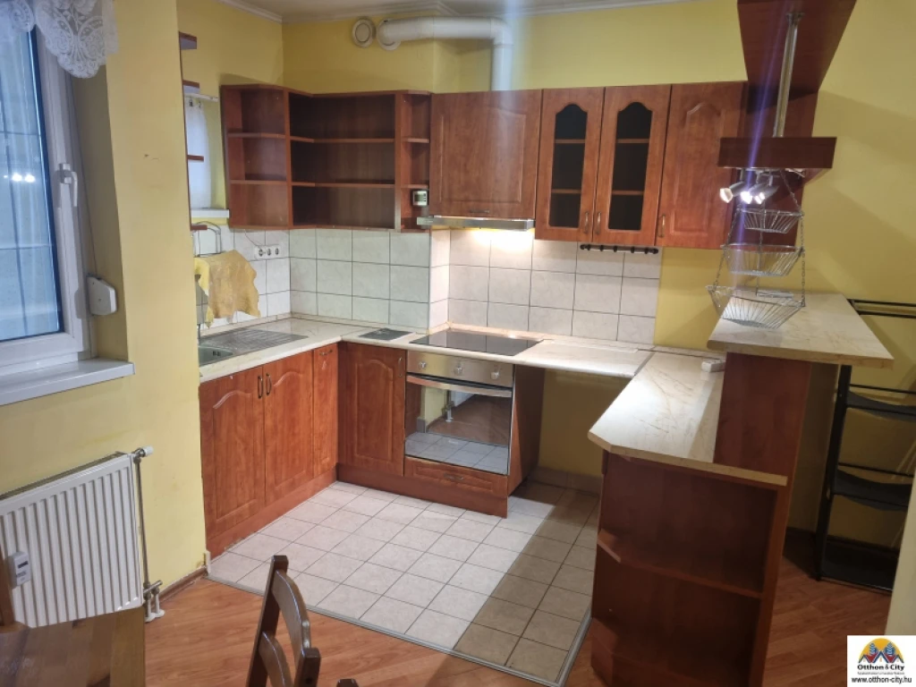 Eladó téglalakás, Budapest XI. kerület