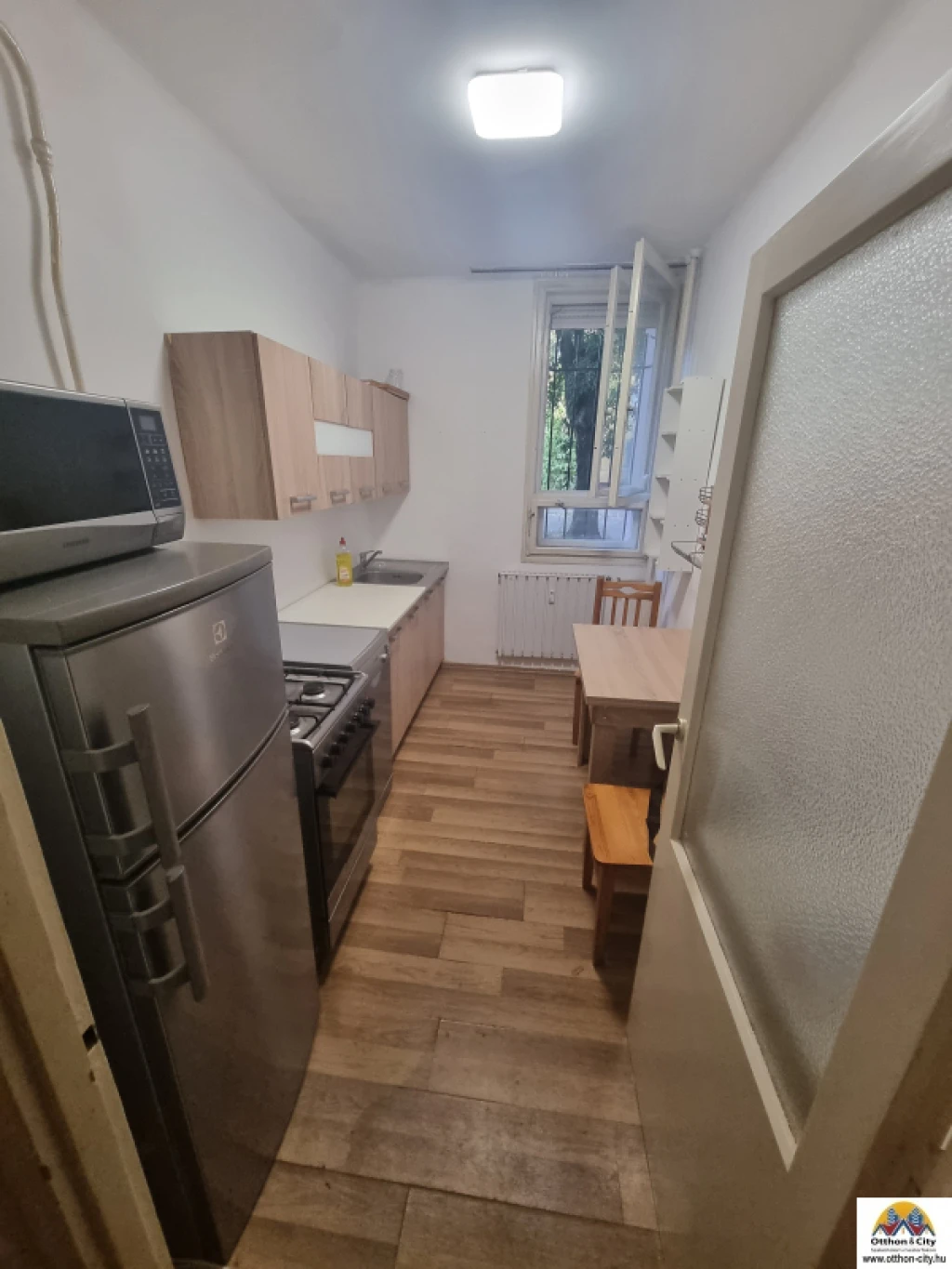 Eladó téglalakás, Budapest XVIII. kerület