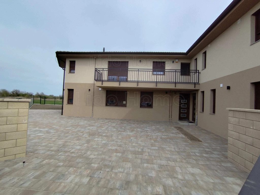 Szántódon partközeli új építésű lakások eladók!