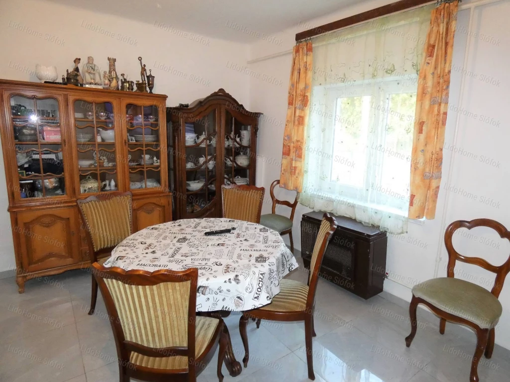 c3-1-name c2-1-name, Siófok