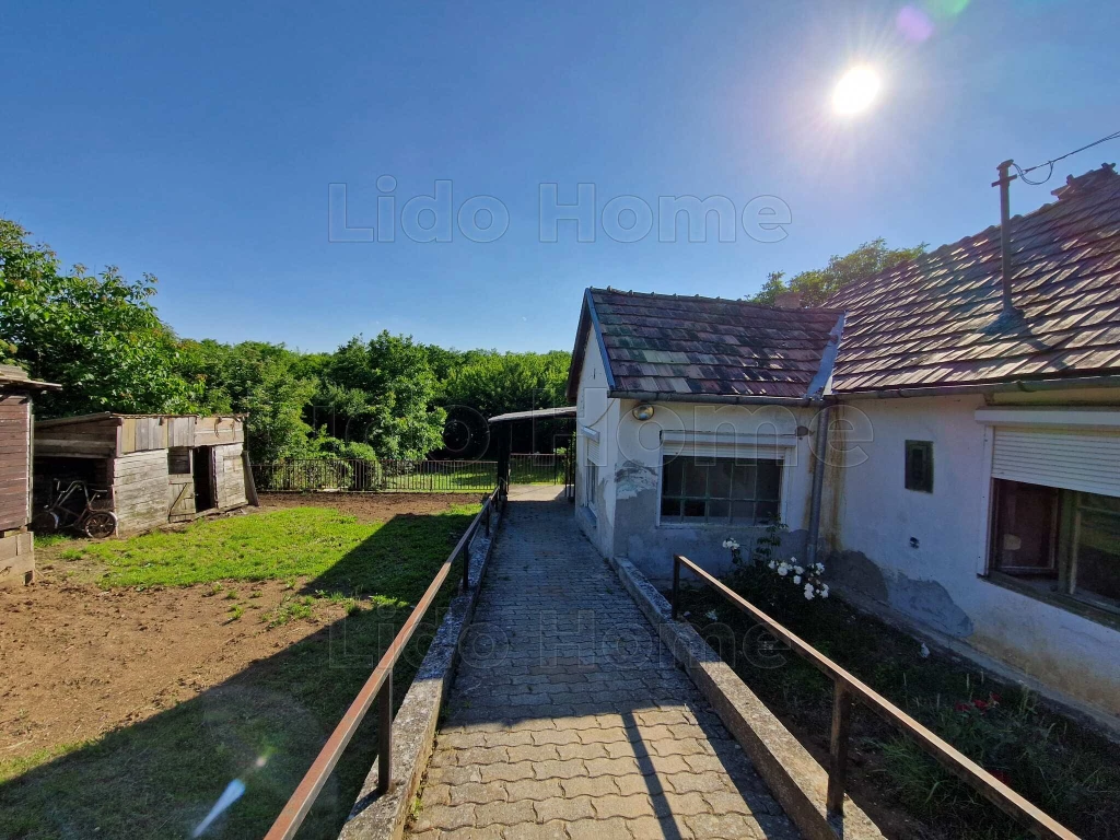 For sale house, Kapoly