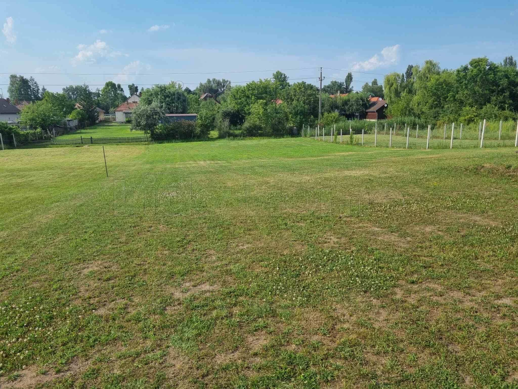 For sale building plot, Zamárdi