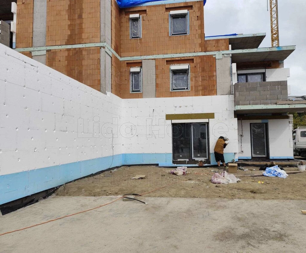 Nyaraló közvetlen a szabad strandnál!