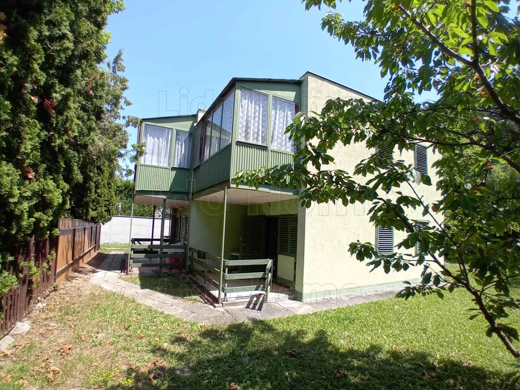 c3-1-name c2-70-name, Siófok