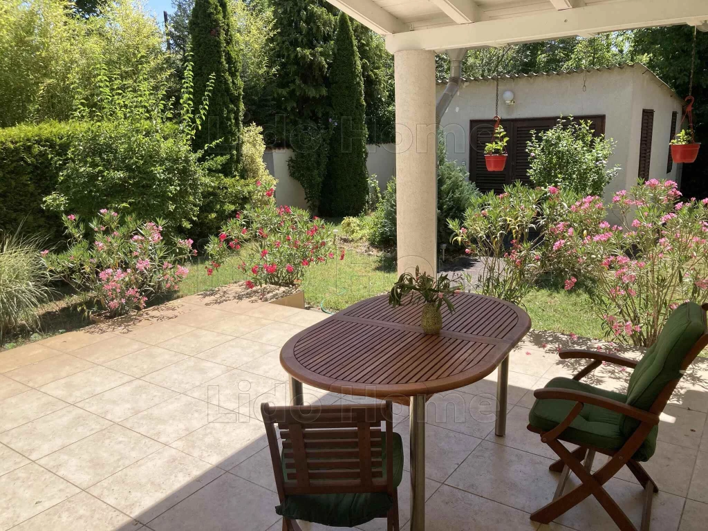 c3-1-name c2-1-name, Siófok