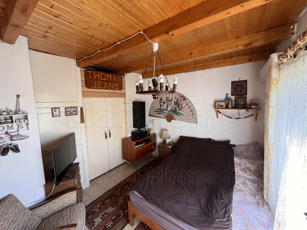 Eladó lakhatásra alkalmas zártkerti ingatlan Tabon, gyönyörű panorámával a tájra és a városra