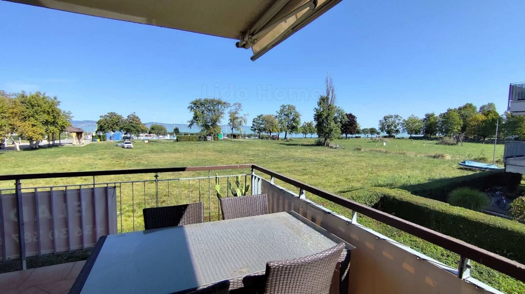 50 lépésre a Balatontól