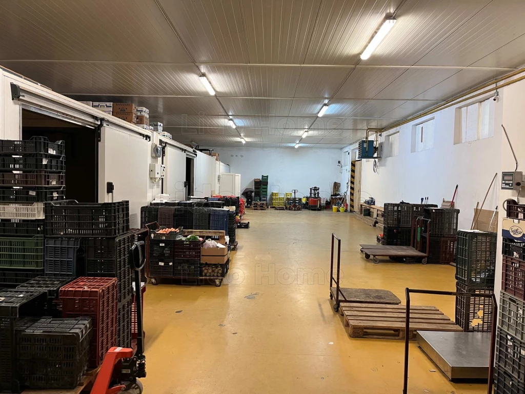 For sale depot, Siófok