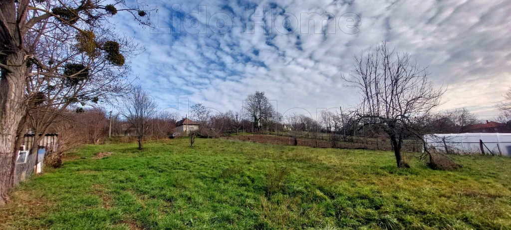 Bálványoson panorámás telek eladó