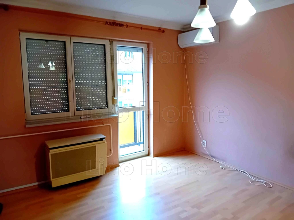 c3-1-name c2-19-name, Siófok