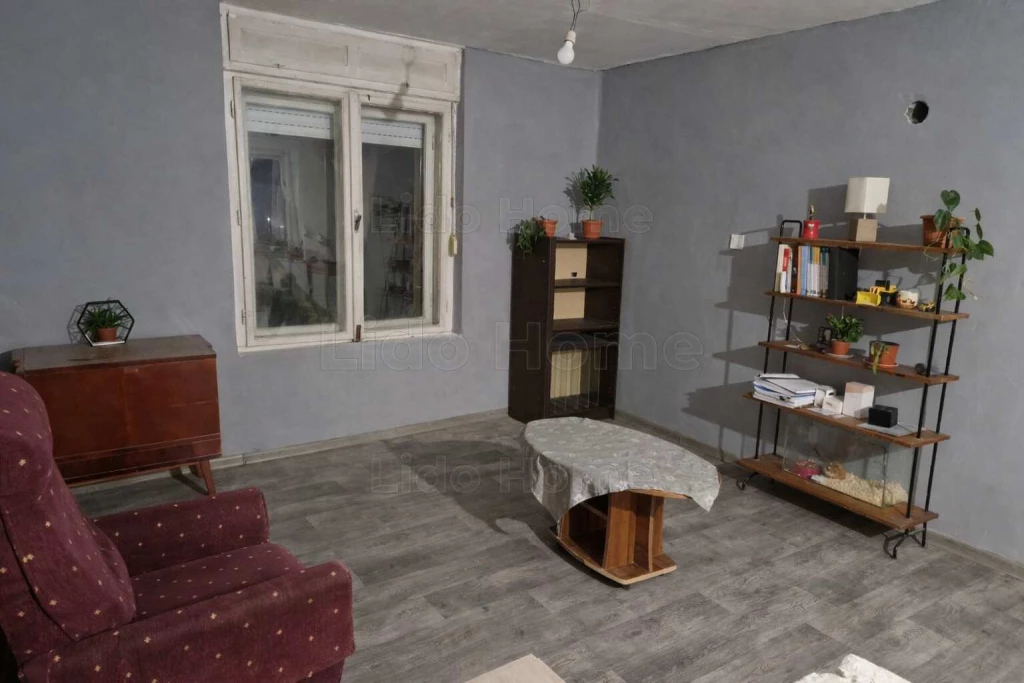 Eladó családi ház Tabon