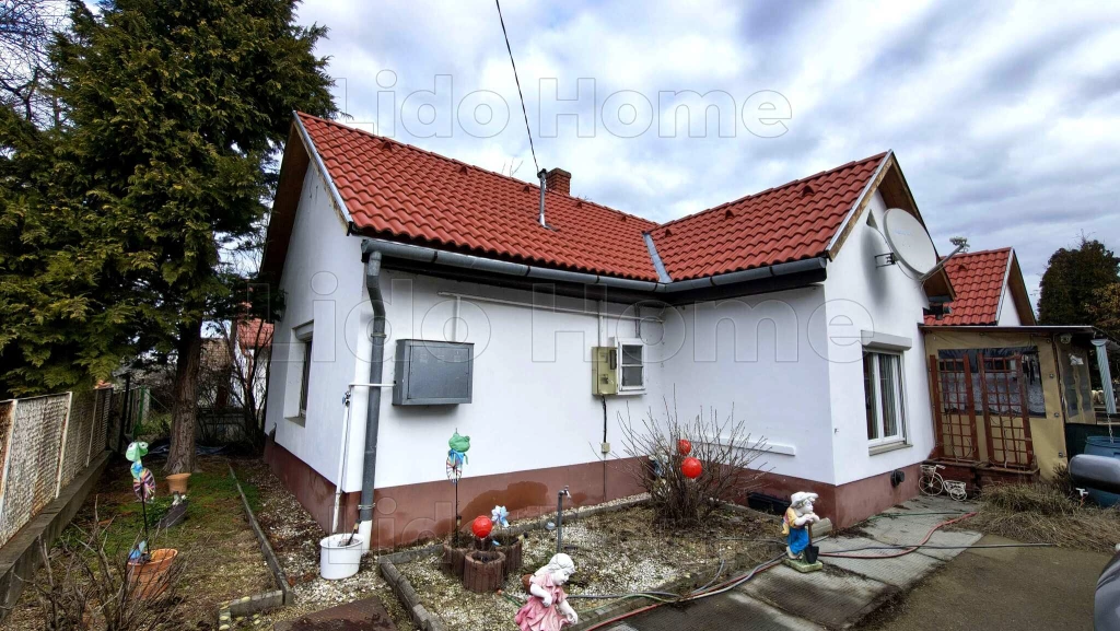 Felújított parasztház Balatonendréden