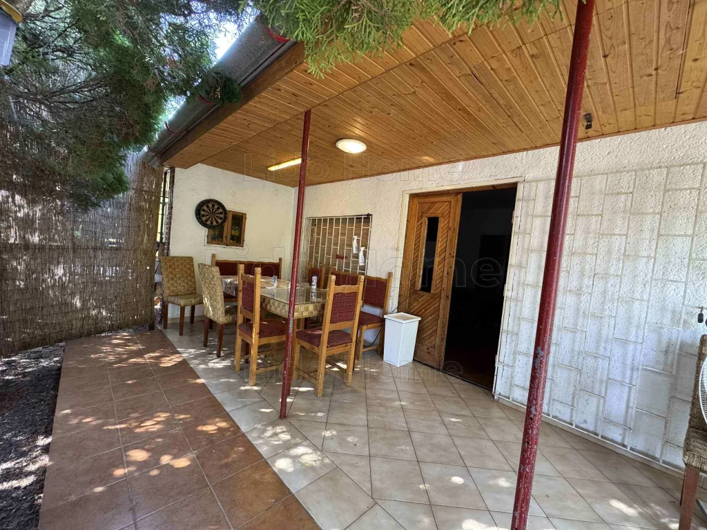 Eladó nyaraló Balatonvilágoson!