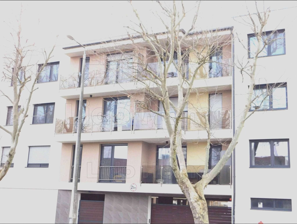 Siófok belvárosban 2 szobás új lakás eladó Aranyparthoz Balatonhoz közel!!!