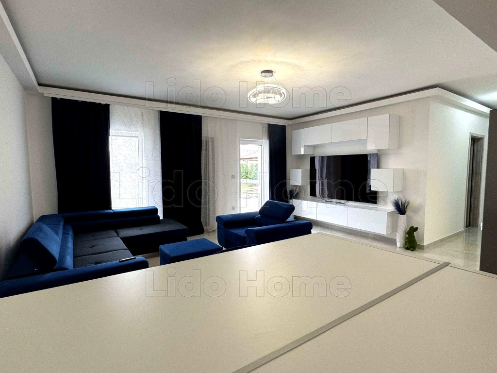 Eladó családi ház, Balatonszabadi