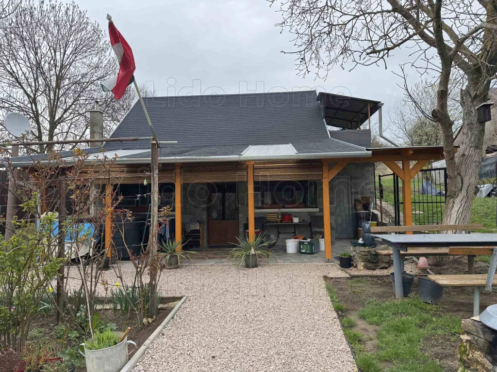 Eladó családi ház, Zamárdi