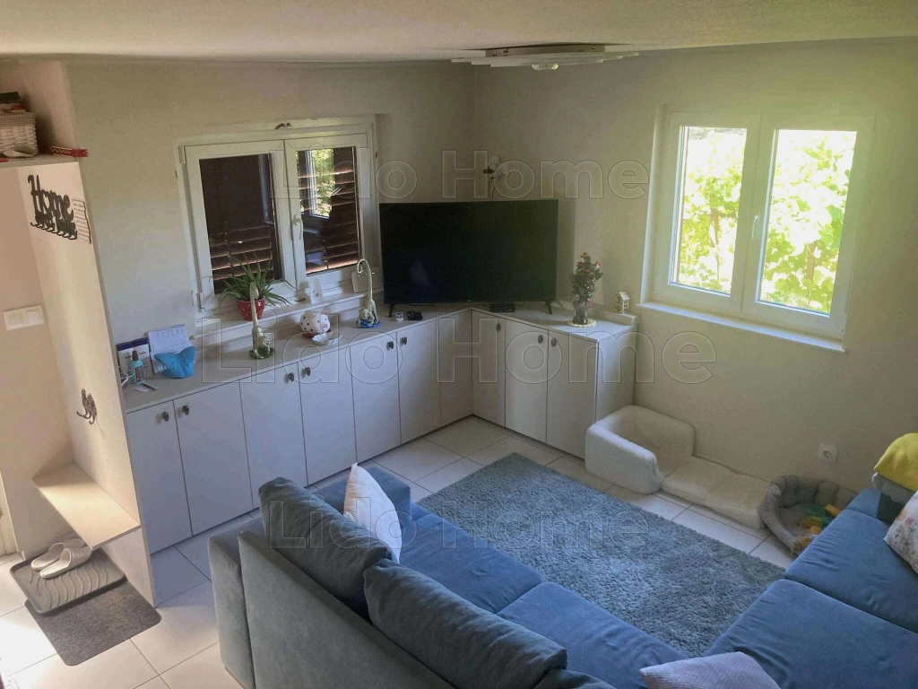 c3-1-name c2-1-name, Balatonendréd