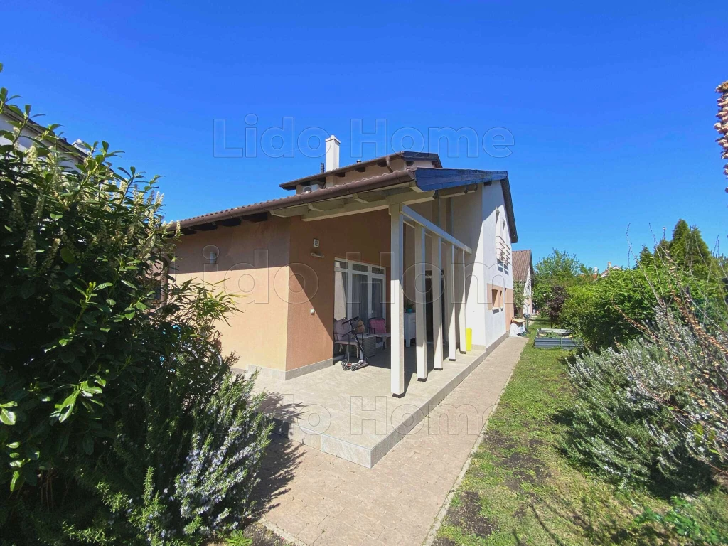 Kiváló állapotú családi ház eladó Siófok, Fokihegyen!