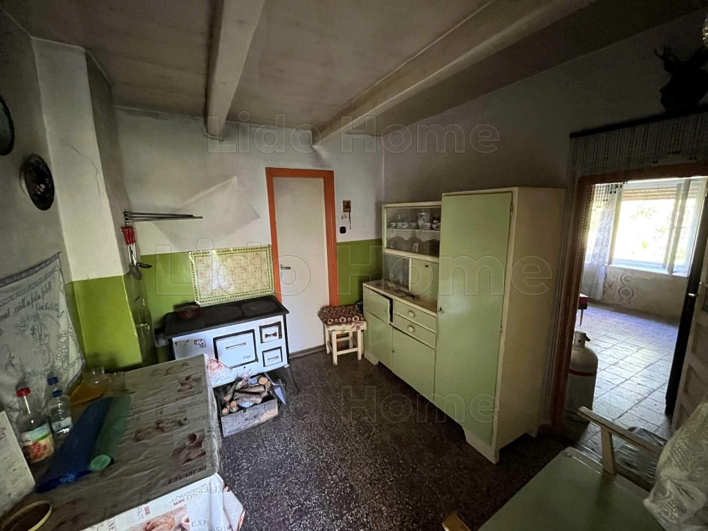 Hangulatos ház Tengődön eladó