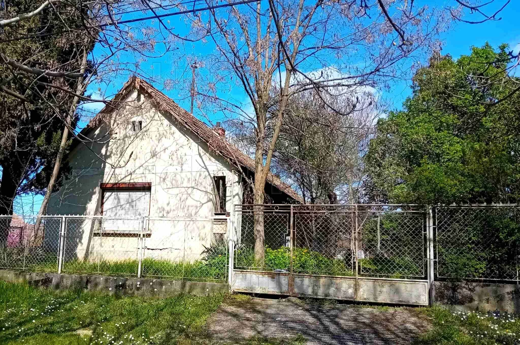 Hangulatos balatonszárszói "parasztház"