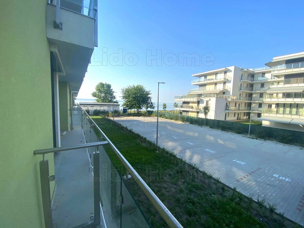 Siófok, Ezüstparton panorámás lakás eladó!