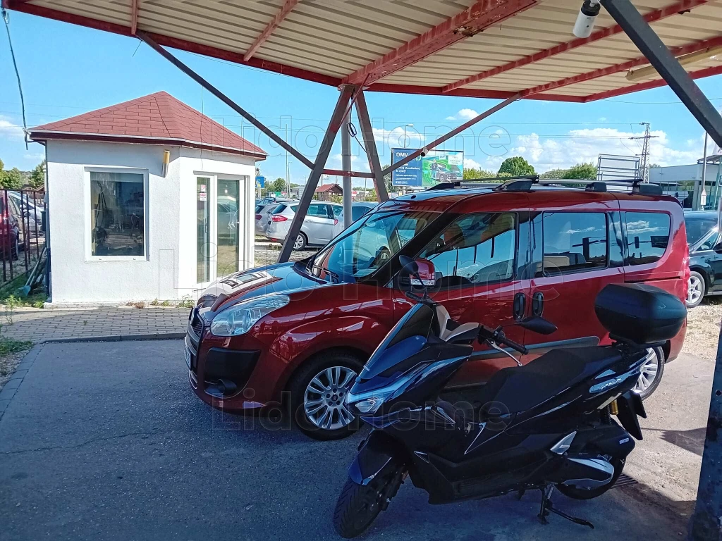 Kiadó telephely Siófokon