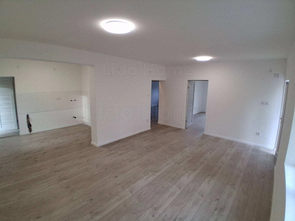 Felújított kétszintes családi ház Siófok Kiliti városrészében