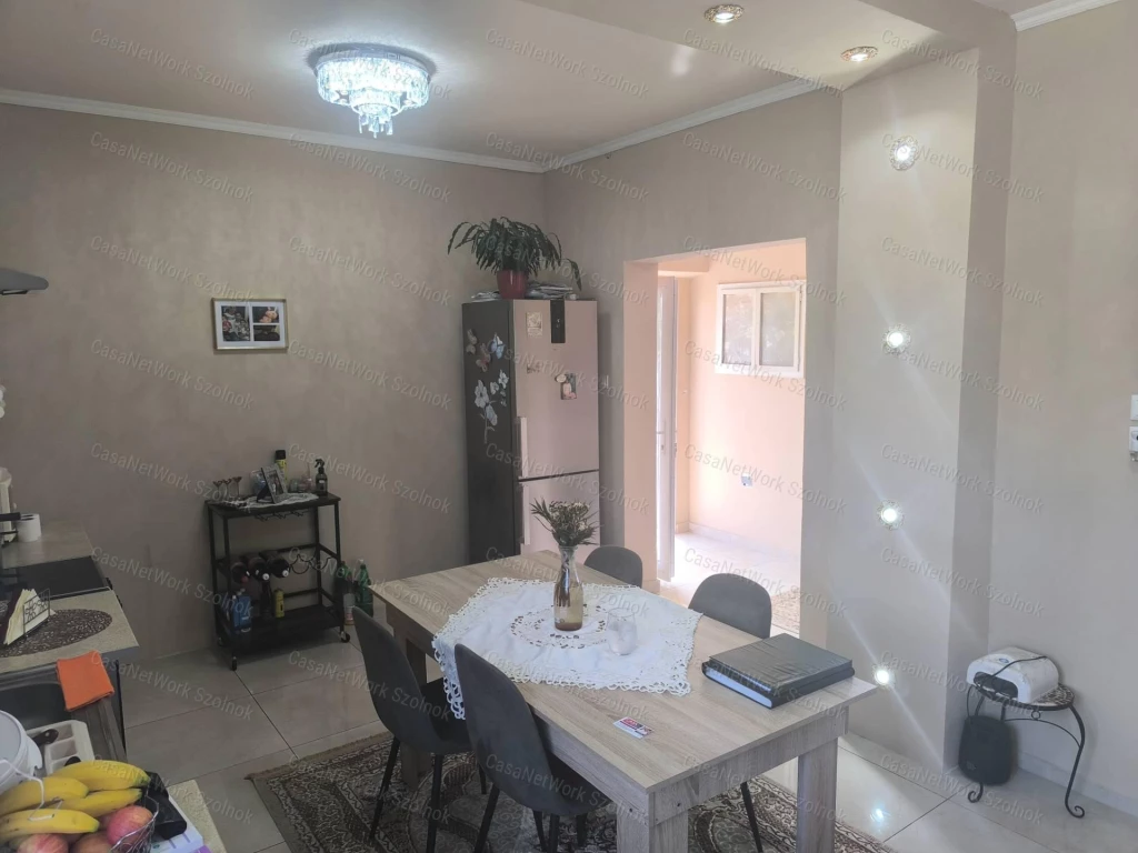 Zagyvarékason eladó kertes családi ház!