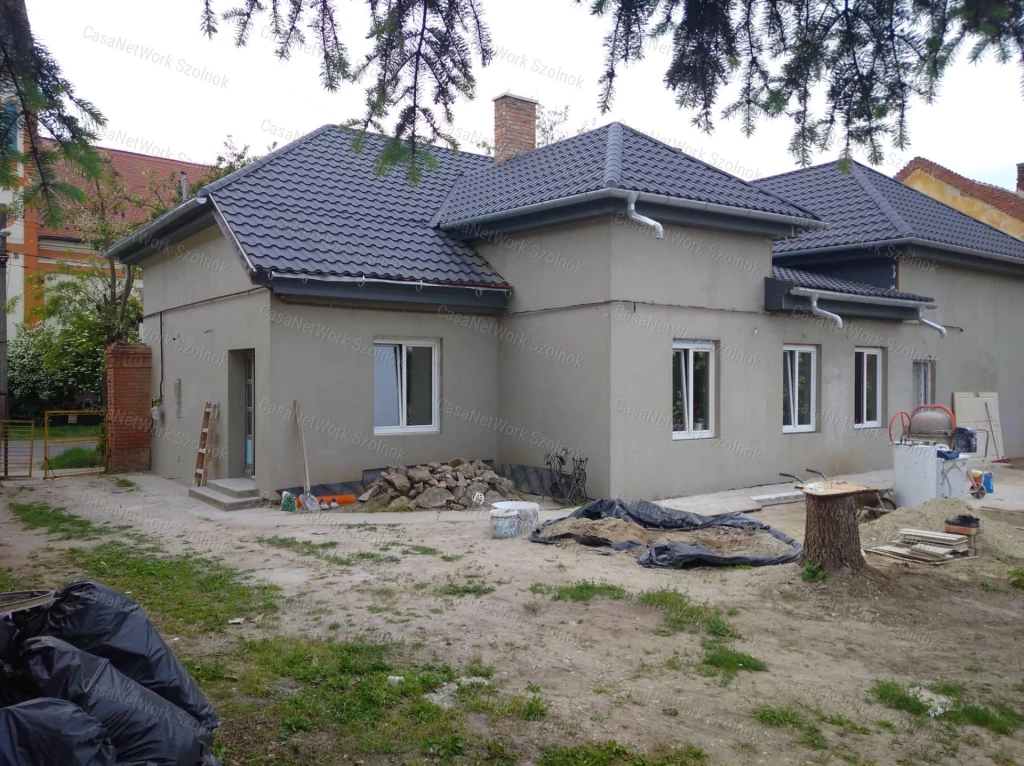 For sale house, Tiszaföldvár