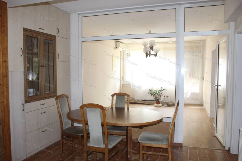 For rent panel flat, Szolnok, Belváros