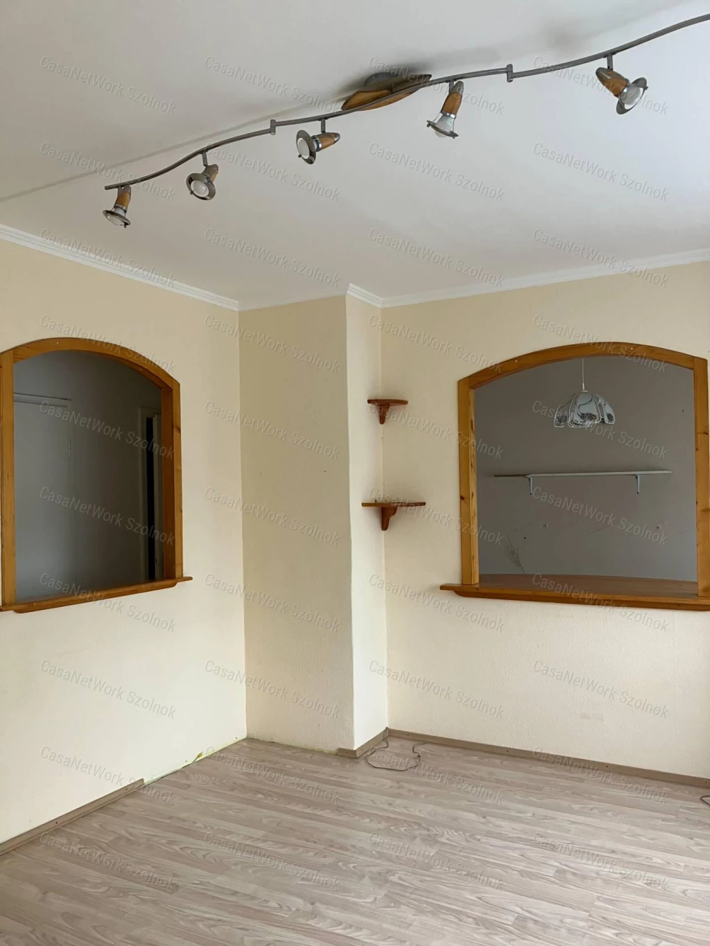 For rent panel flat, Szolnok, Belváros