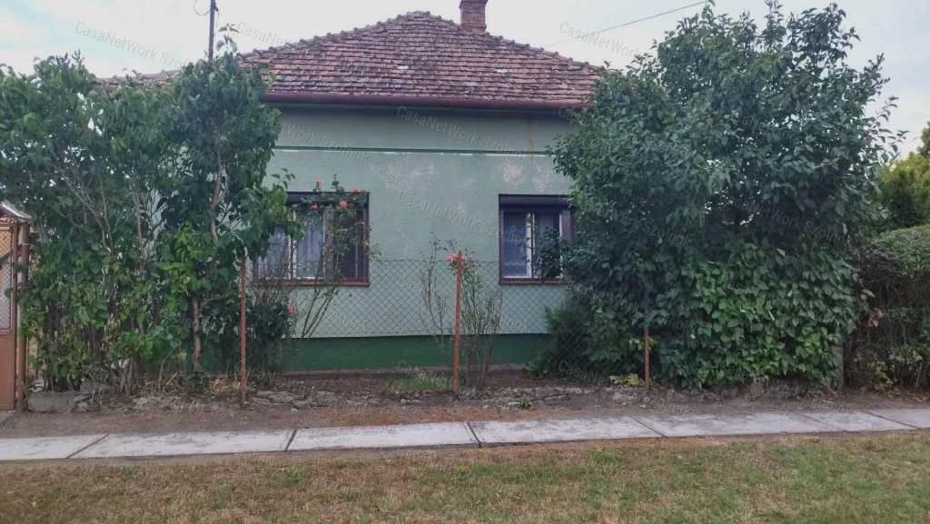 For sale house, Tiszaföldvár