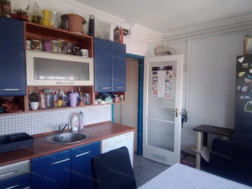 For sale brick flat, Szolnok