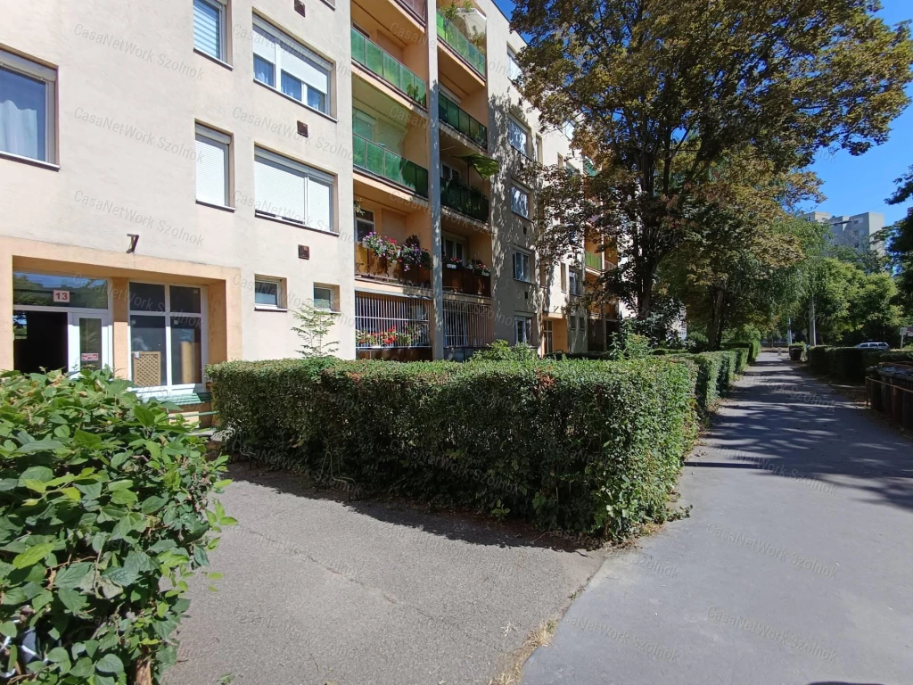 c3-1-name c2-19-name, Szolnok