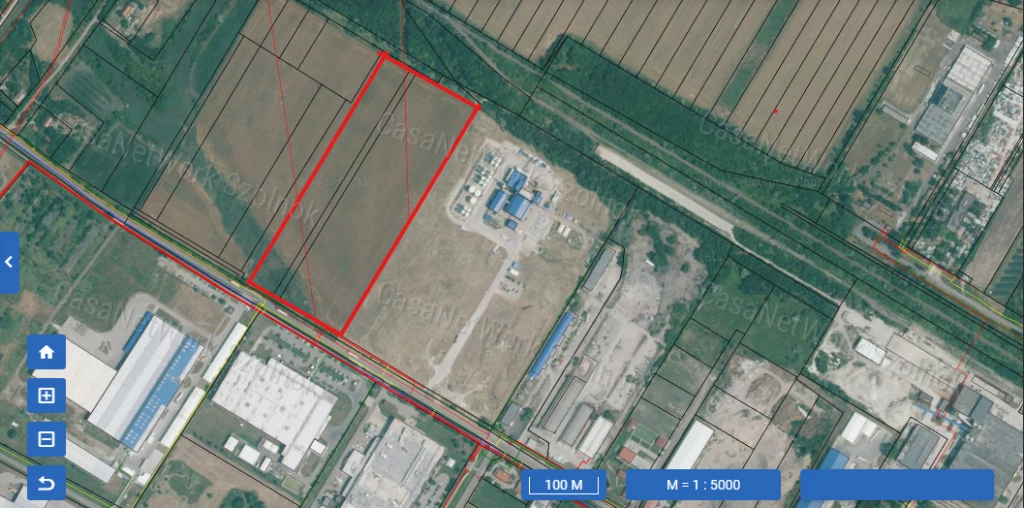 Eladó Szolnokon egy 59522 m2-es ipari terület.