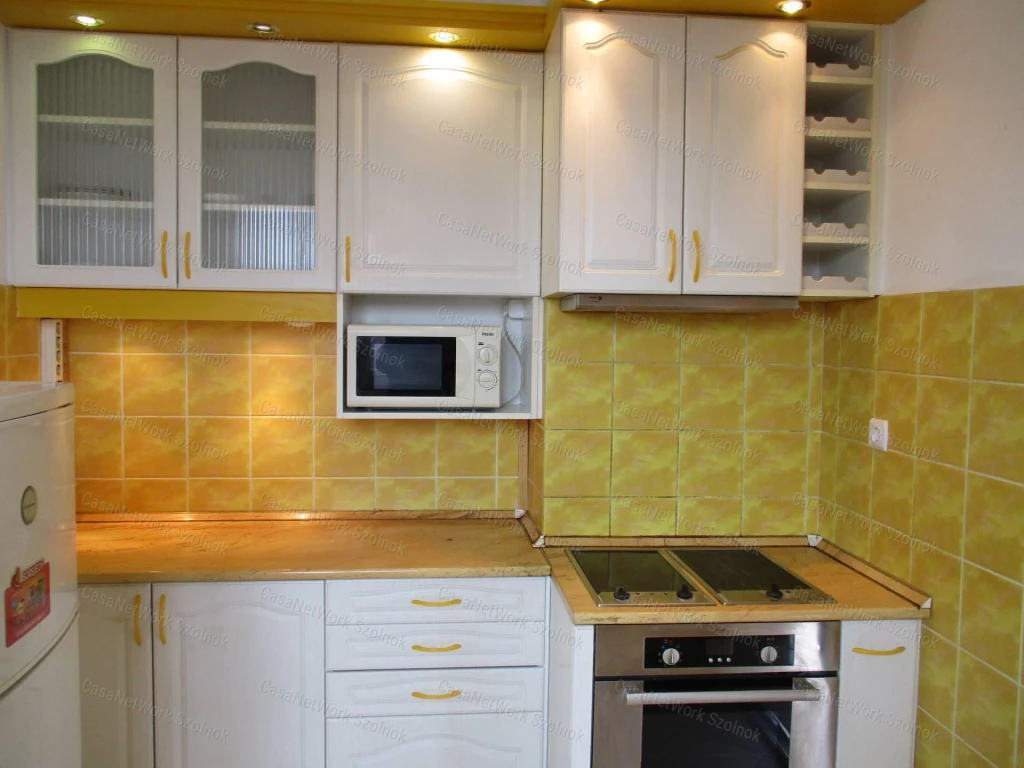 For rent brick flat, Szolnok, Belváros