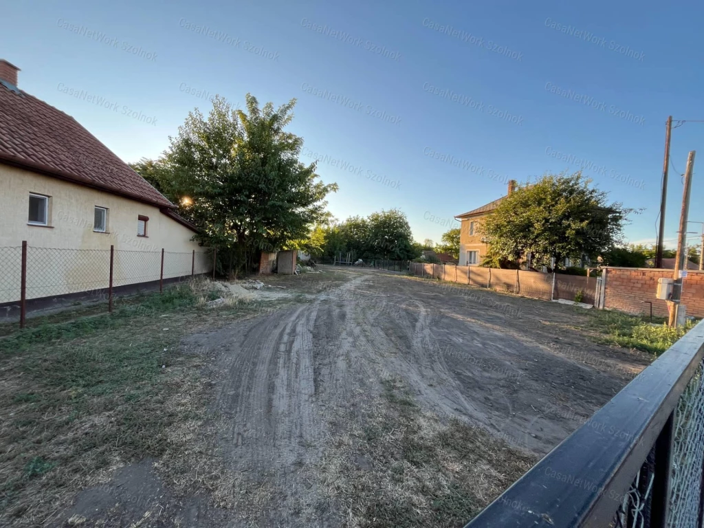 c3-1-name c2-50-name, Abony