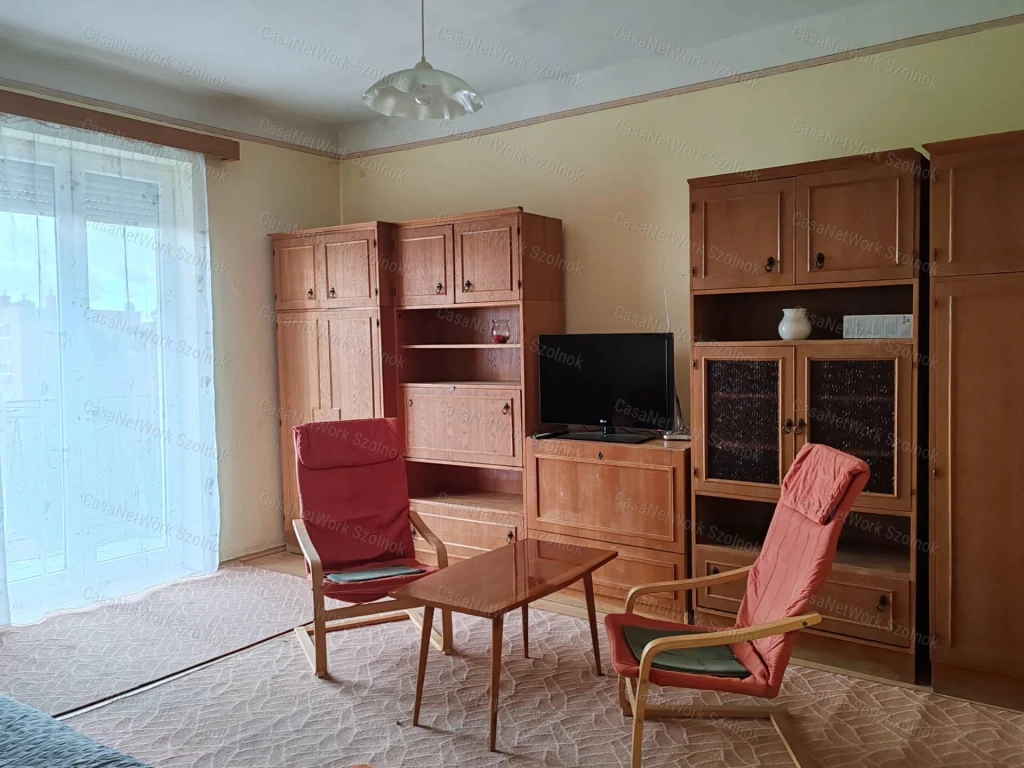 c3-1-name c2-19-name, Szolnok, Belváros