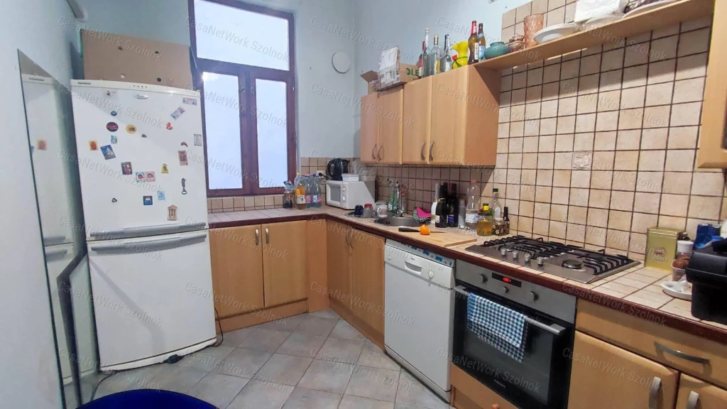 Eladó jó állapotú lakás Budapest 6. kerületében, a Csengery utcában!