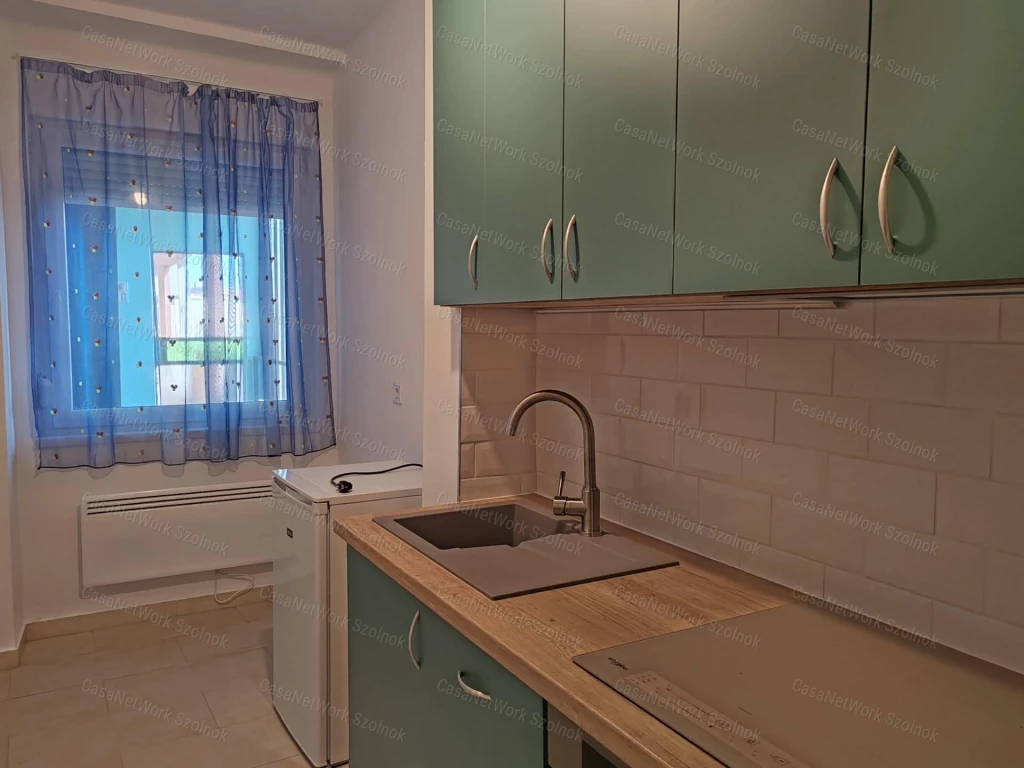 For rent brick flat, Szolnok, Belváros