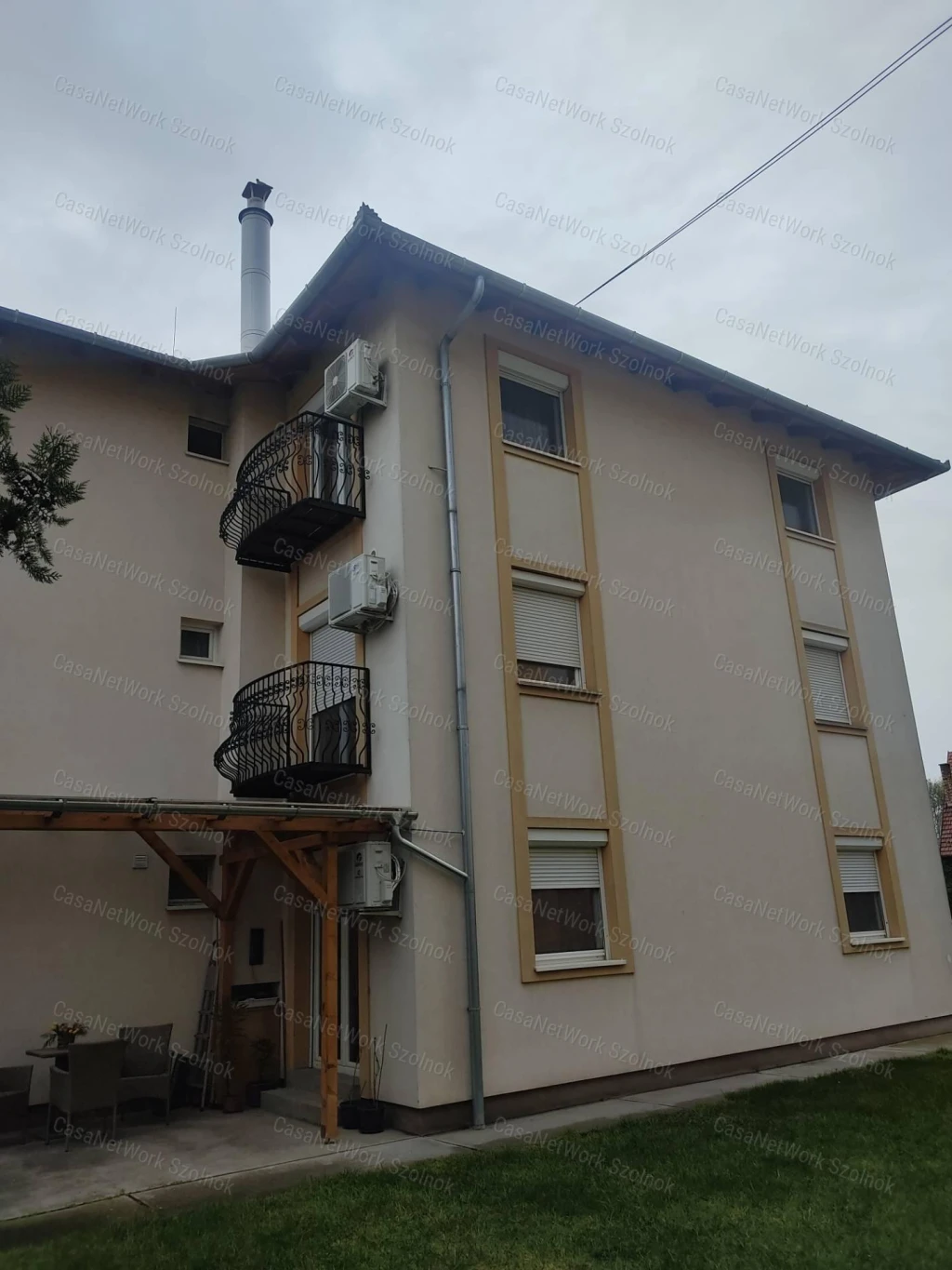 Eladó téglalakás, Albertirsa