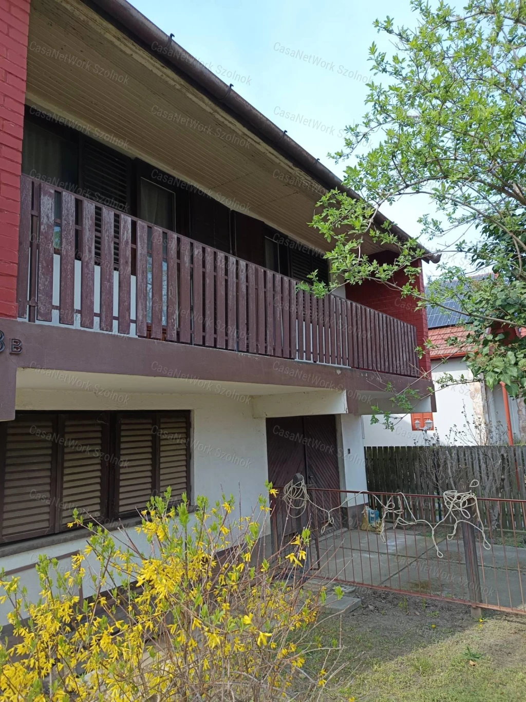 c3-1-name c2-1-name, Szolnok