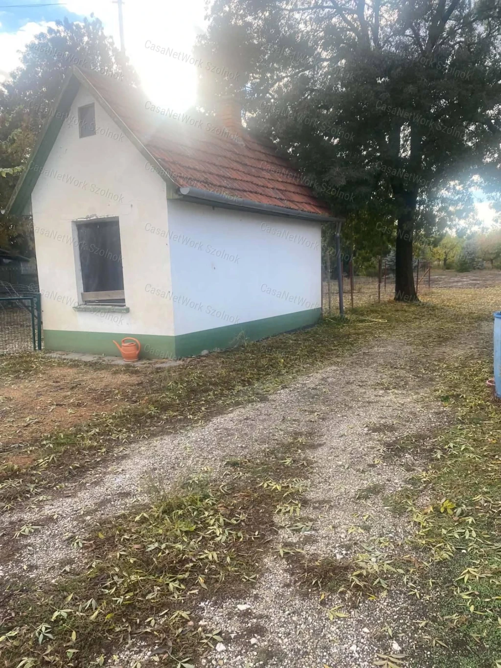Szolnokon a Békás utcában ingatlan eladó!