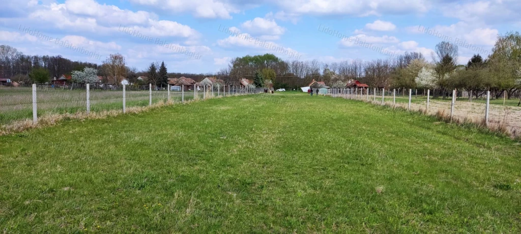 ELADÓ CSÖMENDI ÉPÍTÉSI TELEK