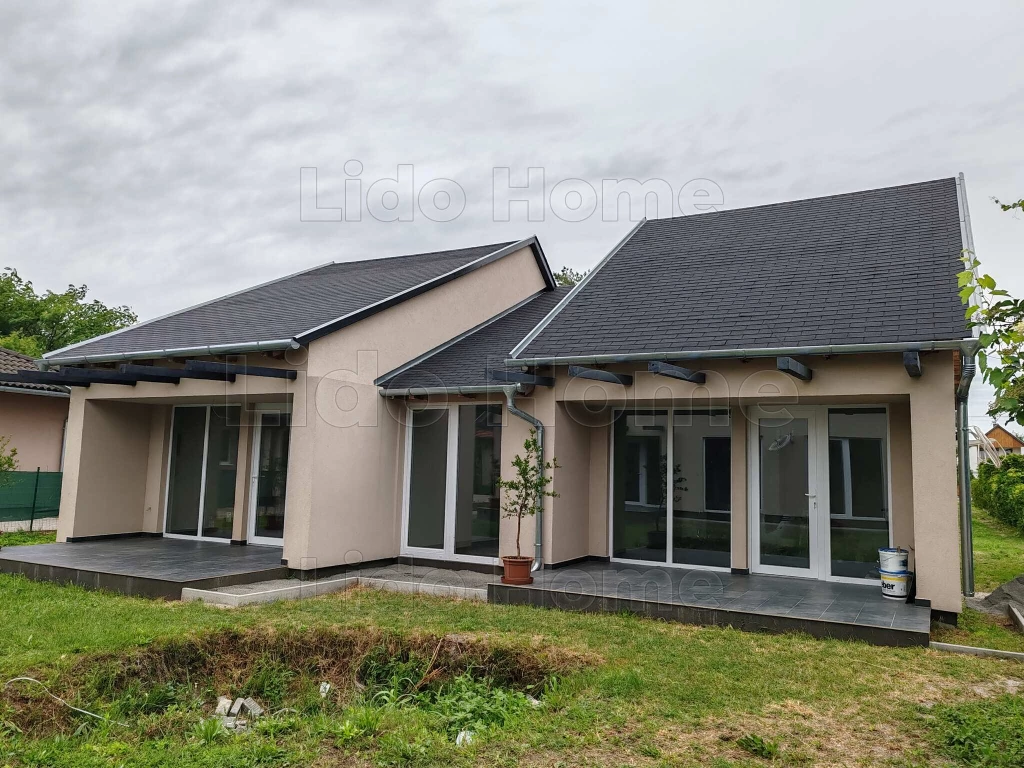 For sale house, Balatonfenyves