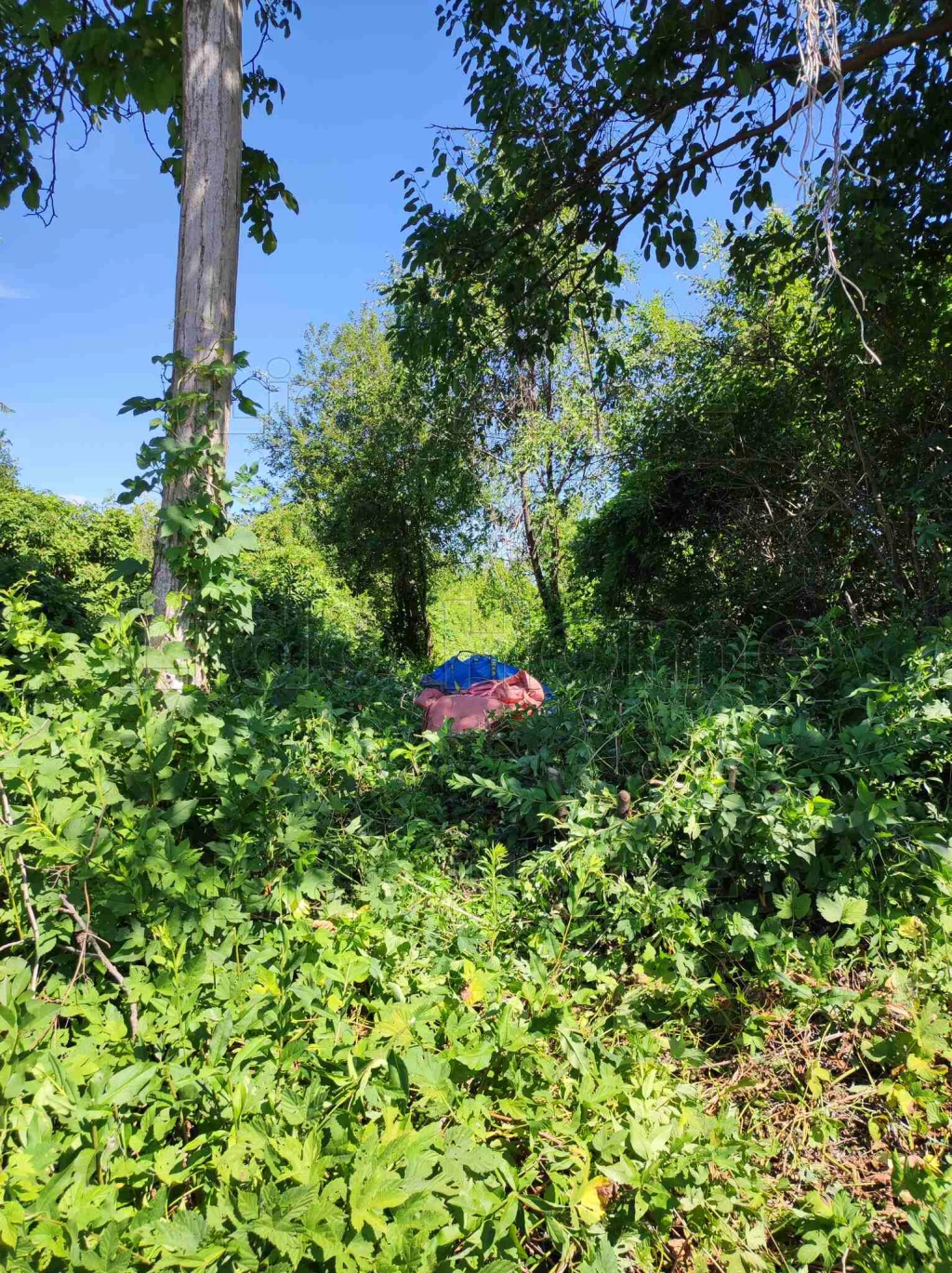 Karád belterületén építési telek eladó