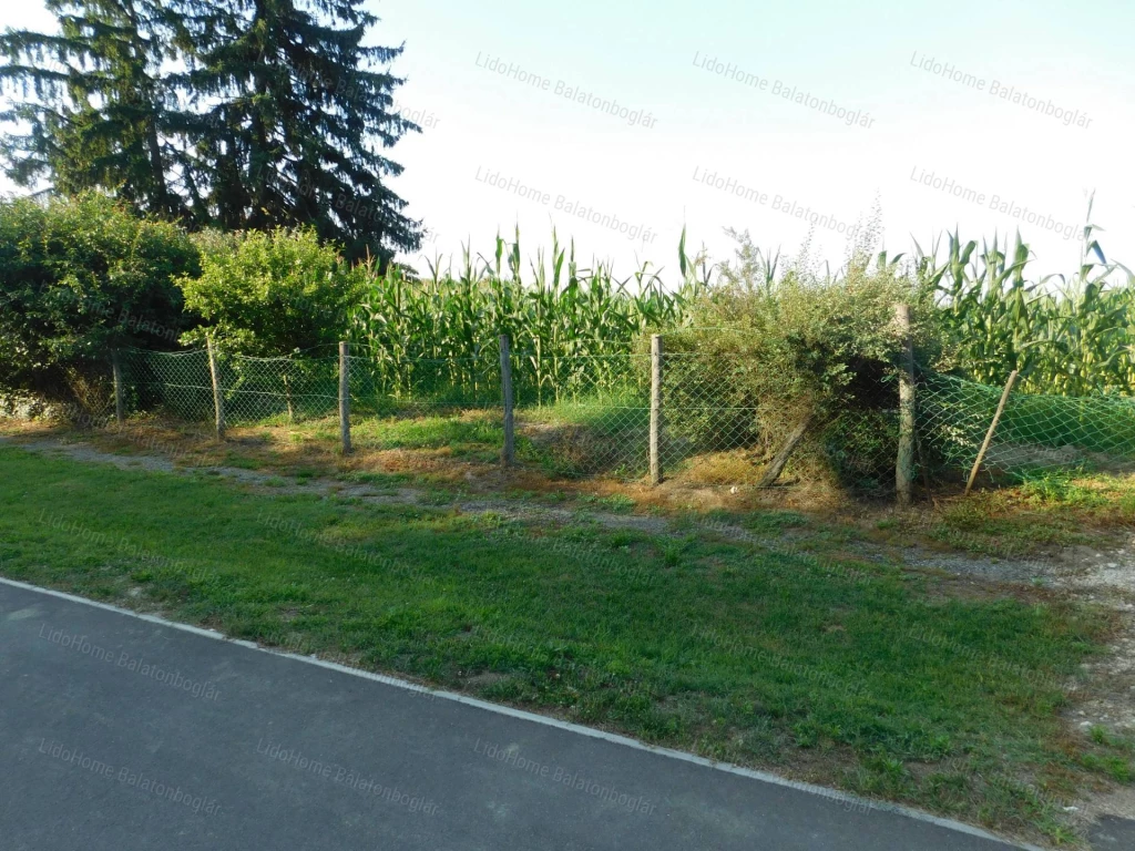 For sale building plot, Öreglak