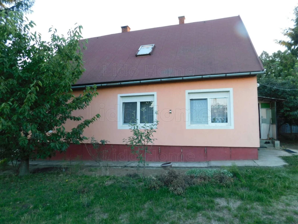 For sale house, Karád