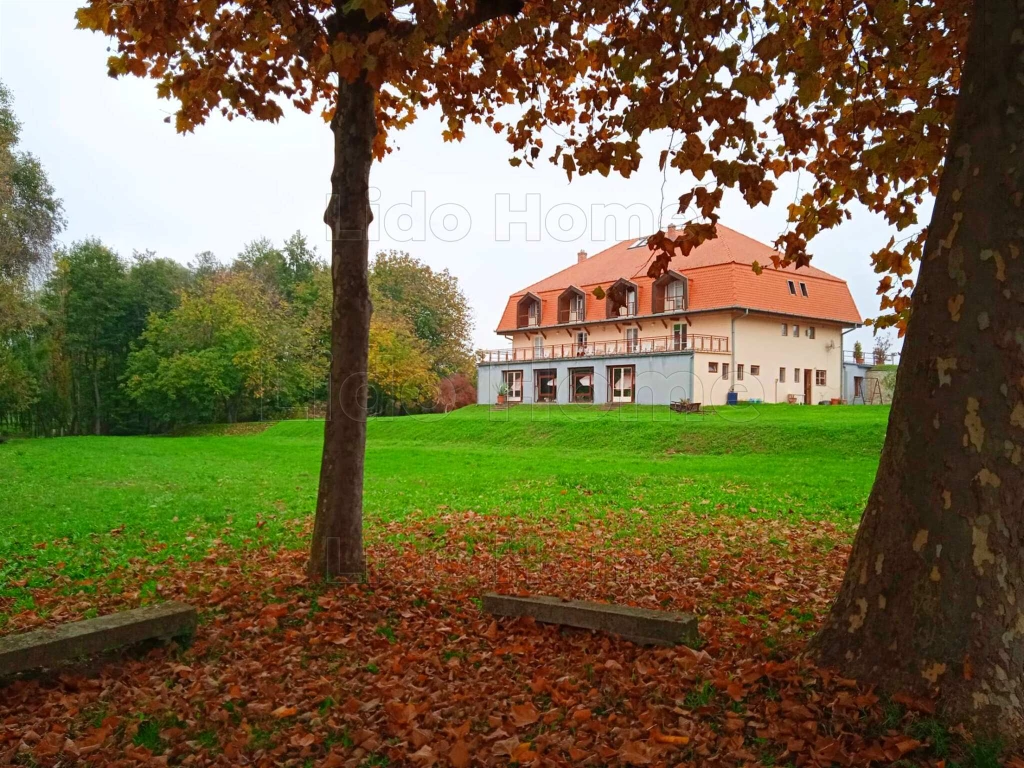 For sale hotel, inn, Látrány